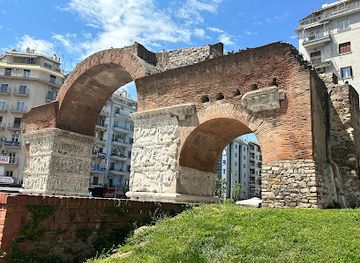 greece/thessaloniki/rotunda/landmark/arch-of-galerius