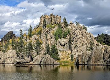 south-dakota/black-hills-national-forest/landmark/sylvan-lake-entrance-gate-custer-state-park