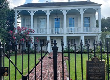 louisiana/river-parishes/landmark/george-washington-cable-house