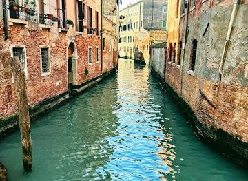 italy/venice/landmark/ponte-de-l-anconeta
