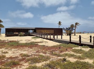 cabo-verde/santa-maria-beach/landmark/the-bounty-beach-restaurant