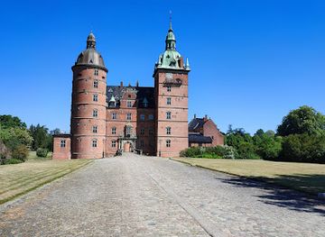 denmark/south-zealand/attraction/vallo-castle