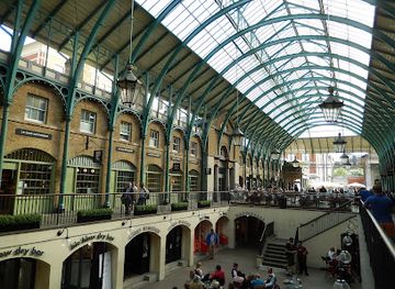 united-kingdom/london/covent-garden/landmark/covent-garden-street-shows