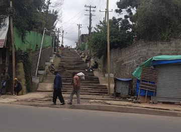 ethiopia/addis-ababa/piazza/landmark/arba-dereja