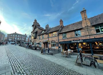 united-kingdom/nottingham/city-centre/landmark/robin-hood-statue