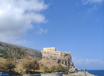 greece/rethymno/landmark/ancient-venetian-shipyard