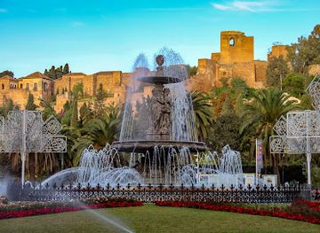 spain/malaga/pedregalejo/landmark/fuente-de-las-tres-gracias