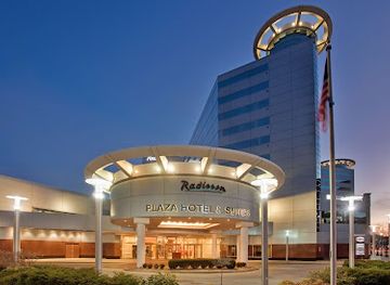 michigan/kalamazoo/landmark/radisson-plaza-hotel-at-kalamazoo-center