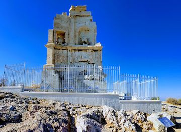 greece/athens/koukaki/landmark/philopappos-monument