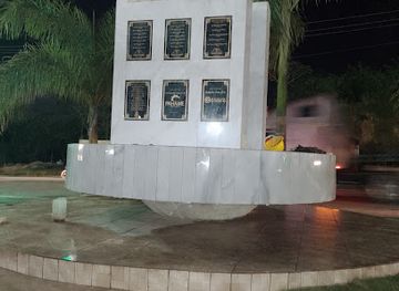 guatemala/puerto-barrios/landmark/plazuela-y-monumento-al-ingeniero