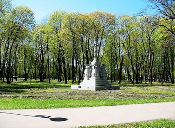 lithuania/kaunas/landmark/old-kaunas-cemetery