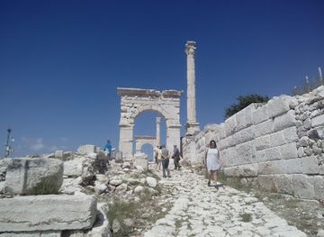 turkiye/antalya/landmark/antalya-tour-guide-h-sonmezay