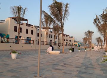 oman/salalah/landmark/al-hafa-waterfront