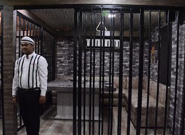 india/kanpur/landmark/barracks-restaurant-lounge-disc-night-life-bar