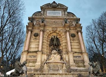 france/paris/landmark/fontaine-saint-michel