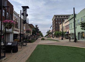 iowa/mason-city/landmark/the-quarry-restaurant-tapas-bar