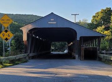 iowa/burlington/landmark/waitsfield-covered-bridge