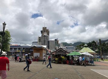 mauritius/port-louis/landmark/port-louis-waterfront-astrolabe-building