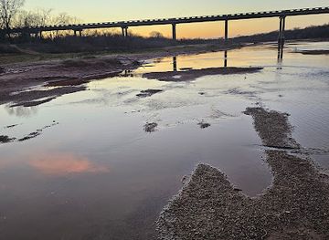 texas/red-river-valley/landmark/red-river-oklahoma-texas-border