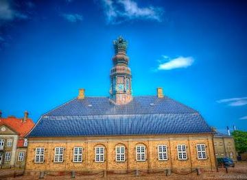 denmark/helsingor/landmark/nyholm-central-guardhouse