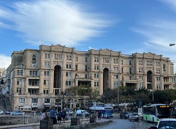 malta/south-eastern-region/landmark/balluta-buildings