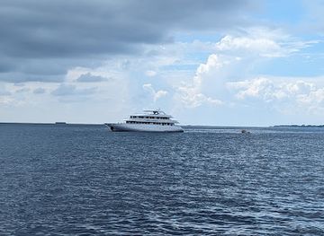 maldives/hulhumale/landmark/banana-reef
