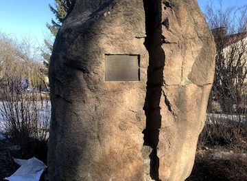 finland/pirkanmaa/landmark/asevelikyla-memorial