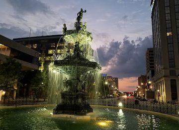 alabama/river-region/landmark/court-square-fountain-artesian-basin