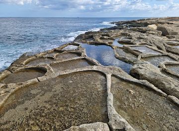 malta/marsaskala/landmark/mini-blue-hole