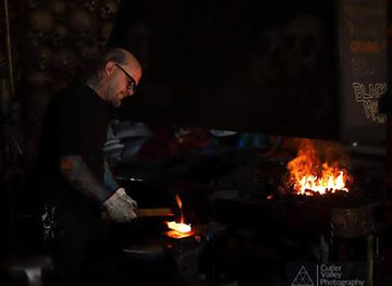 michigan/kalamazoo/landmark/combat-ready-art