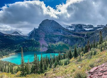 montana/glacier-national-park/landmark/grinnell-glacier-trailhead