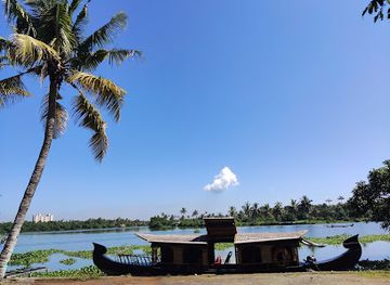 india/kerala-backwaters/landmark/kochi-backwaters