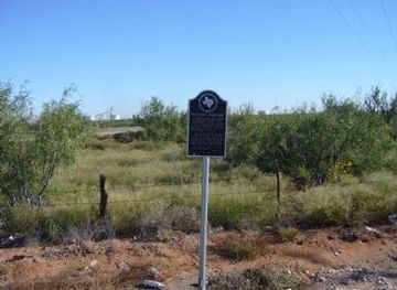 texas/permian-basin/landmark/texas-historical-marker-old-wink-cemetery
