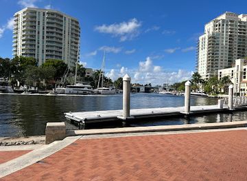 florida/fort-lauderdale/downtown-fort-lauderdale/landmark/esplanade-park