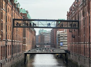 germany/hamburg/landmark/binnenhafen-viewpoint