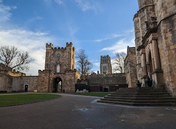 united-kingdom/durham/landmark/durham-castle