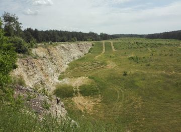 poland/Świętokrzyskie-mountains/landmark/krzemionki
