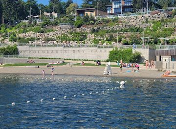 washington/bellevue/meydenbauer-bay/landmark/rondeau-wharf-at-meydenbauer-park