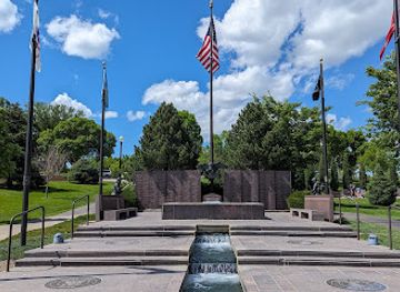 south-dakota/pierre/landmark/flaming-fountain-memorial