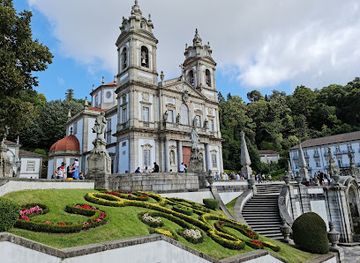 portugal/braga/landmark/bom-jesus-staircases