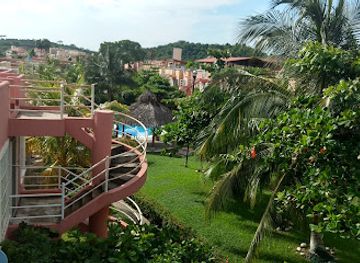 mexico/ixtapa-zihuatanejo/landmark/fraccionamiento-morrocoy