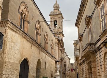 malta/mdina/landmark/carmelite-priory