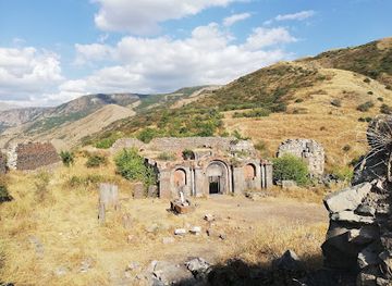 armenia/kotayk/landmark/khosrov-forest-state-reserve