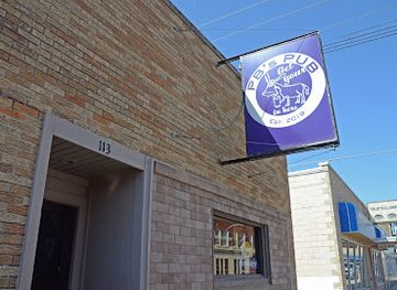 iowa/newton/landmark/pour-bastards-pub