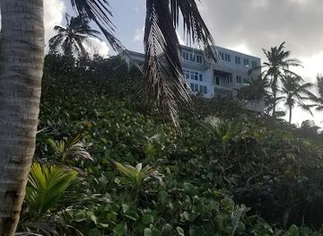 puerto-rico/dorado/landmark/kikita-surf-beach