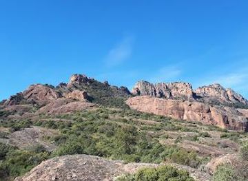 france/saint-tropez/landmark/rocher-de-roquebrune