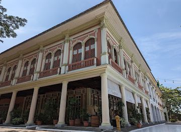 ecuador/highland-valleys/landmark/guayaquil-historical-park