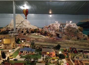 arkansas/hot-springs/landmark/tiny-town