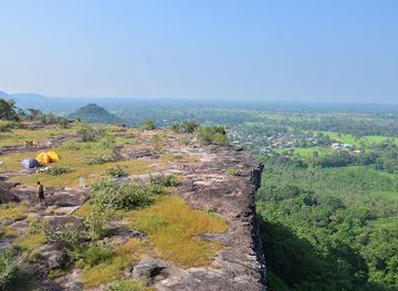 thailand/ubon-ratchathani/landmark/pha-luang-waterfall-forest-park