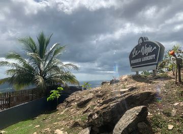 trinidad-and-tobago/tunapuna/landmark/la-vigie-paramin-lookout